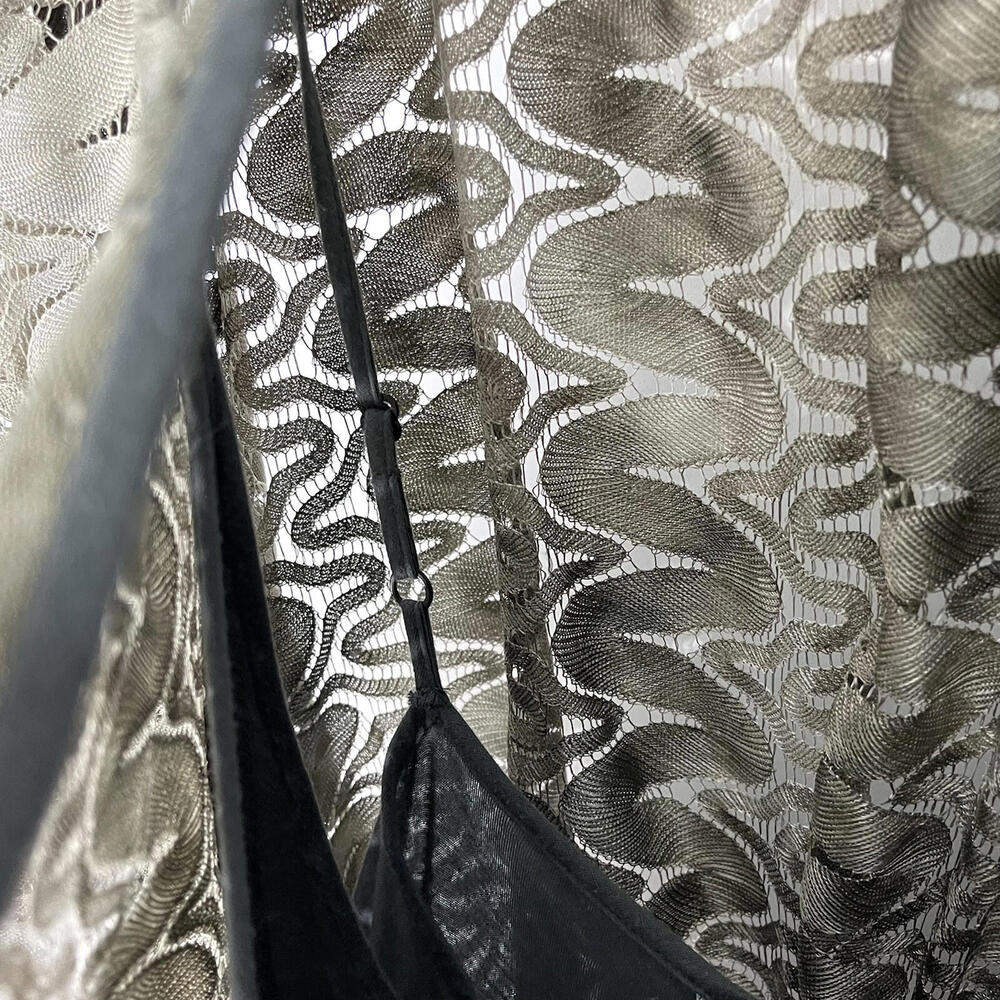 Black Halo Women’s Size 12 Large Grey Metallic Lace Blouson Top Dress Pockets - Picture 7 of 12